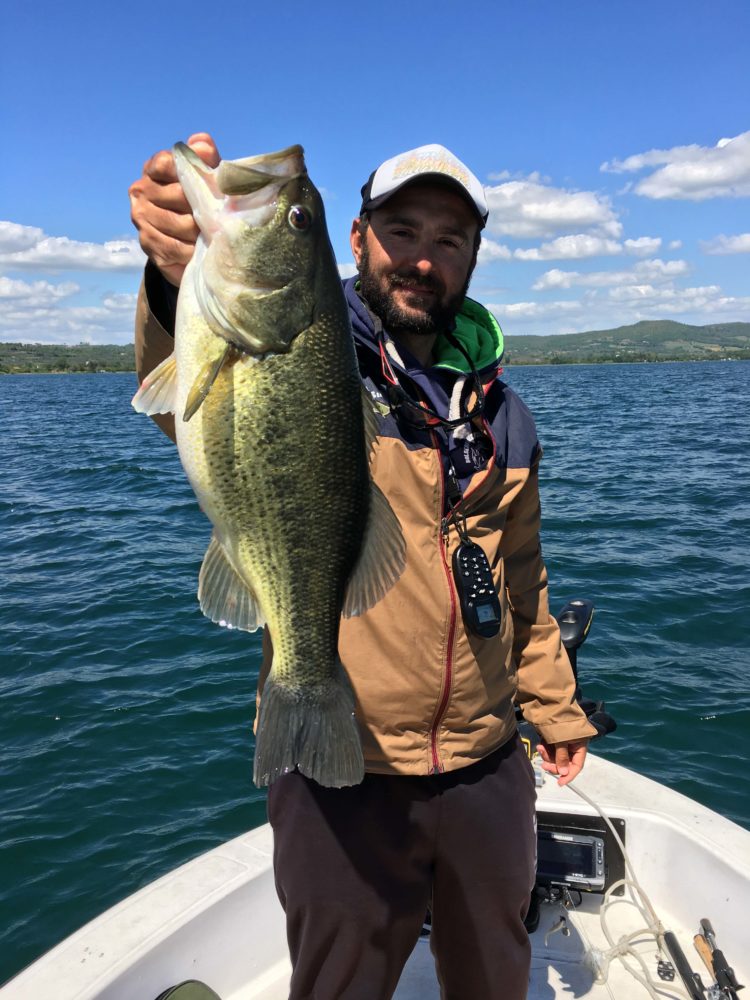 iopescopositivo.it - Simone Forina ed il primo Big Bass