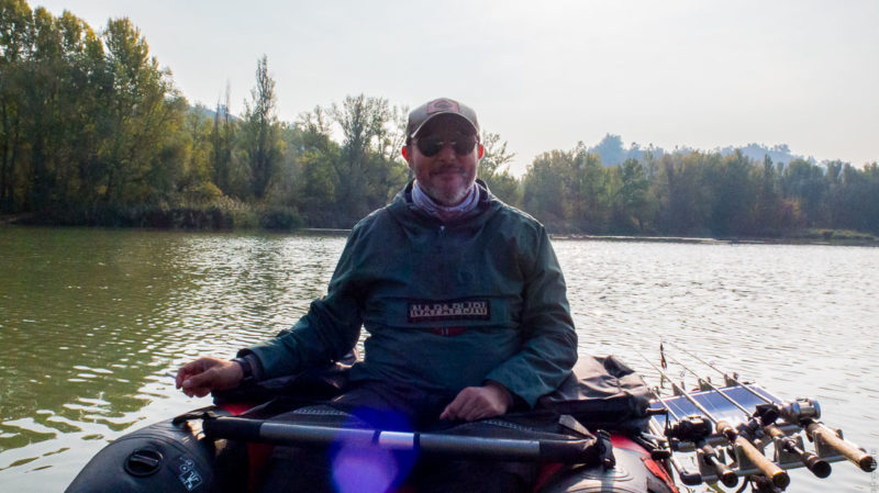 Simone Pezzi al Lago di Porziola in Belly, per iopescopositivo.it